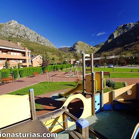 Angliru 1 Suite Santa Eulalia de Morcin Eksteriør billede
