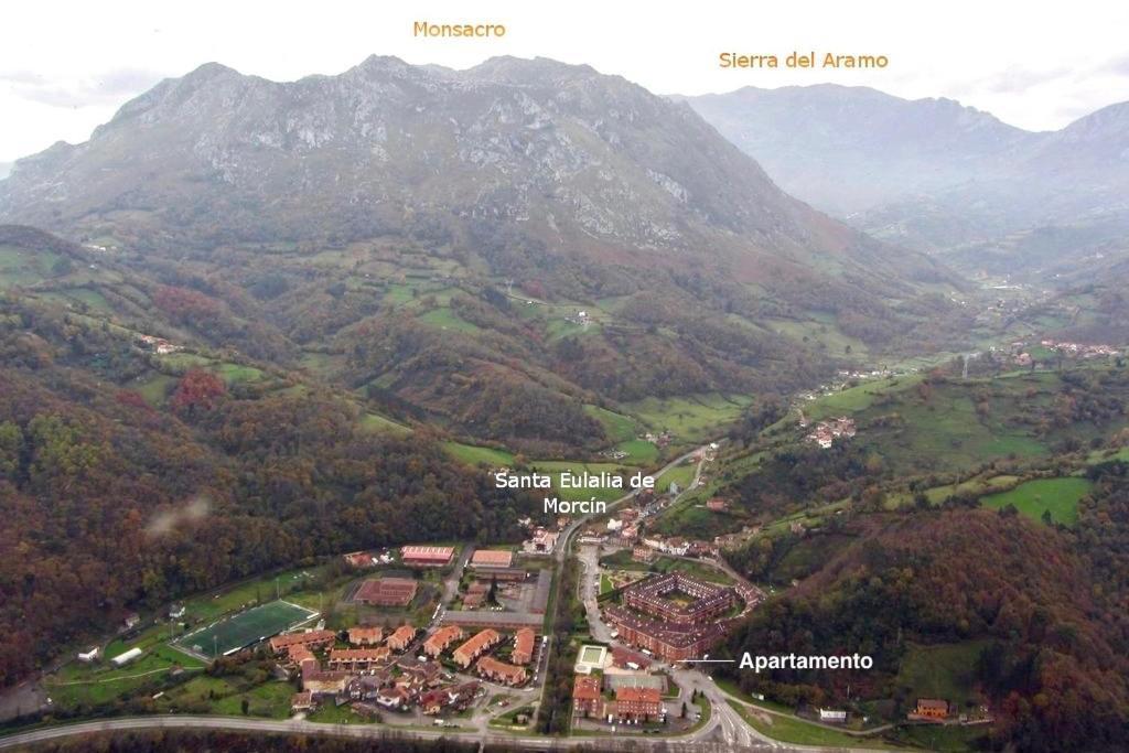 Angliru 1 Suite Santa Eulalia de Morcin Eksteriør billede